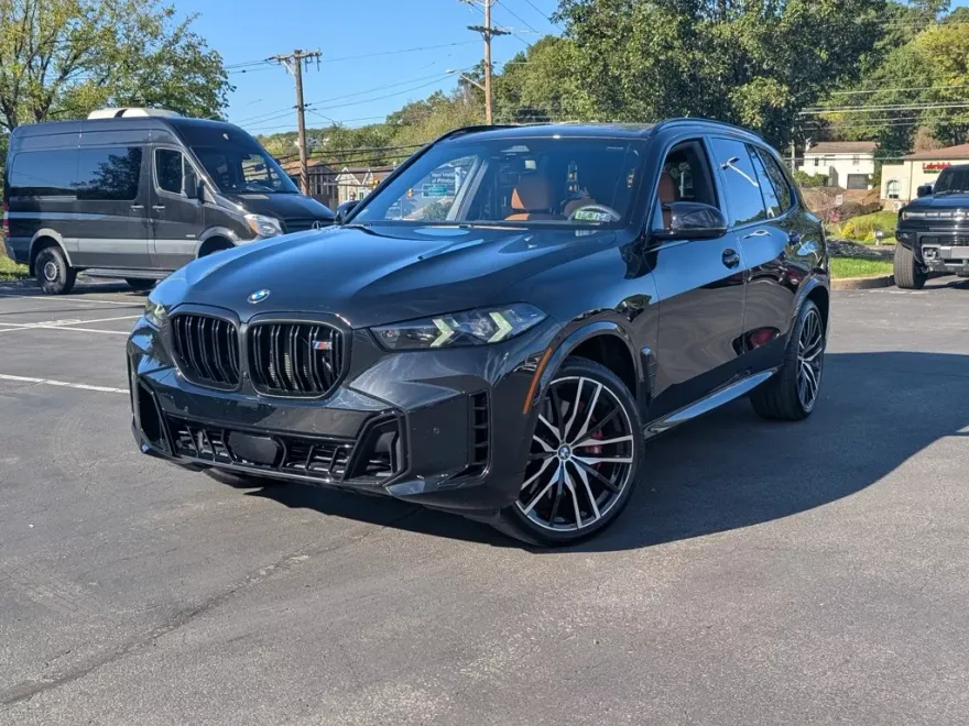 2025 Bmw X5 M60i photo 1