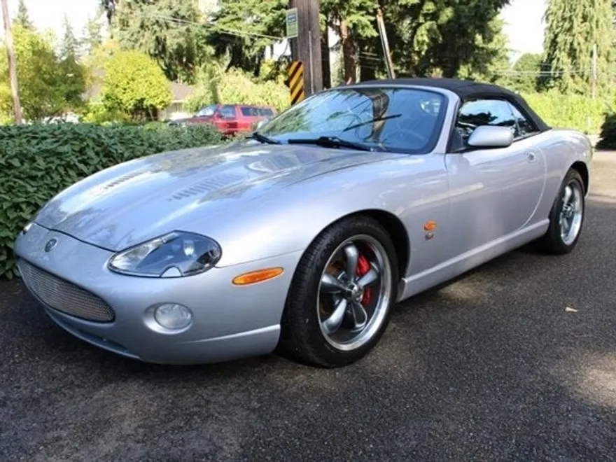 2005 Jaguar XK 8 XKR photo 1