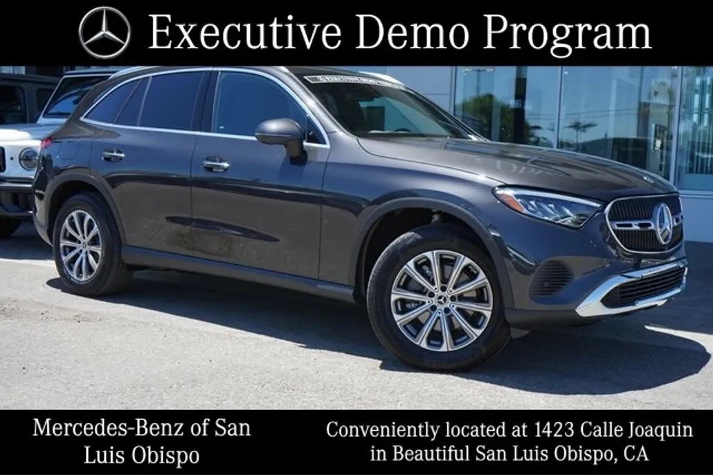 2025 Mercedes Benz GLC 300 photo 1