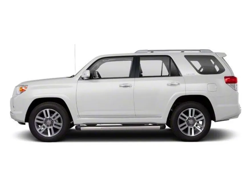 2013 Toyota 4Runner 4WD V6 Limited photo 1
