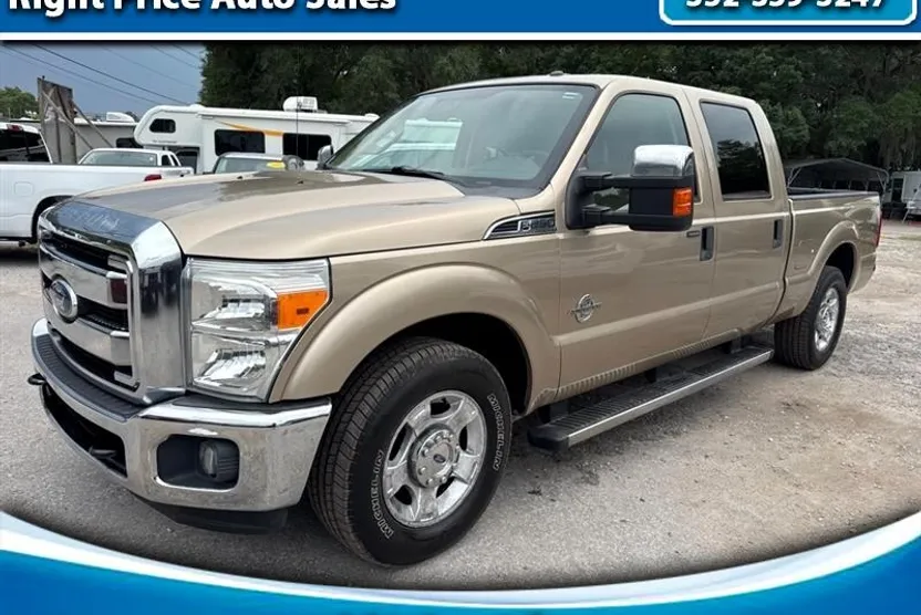 2011 Ford F-250 XLT photo 1