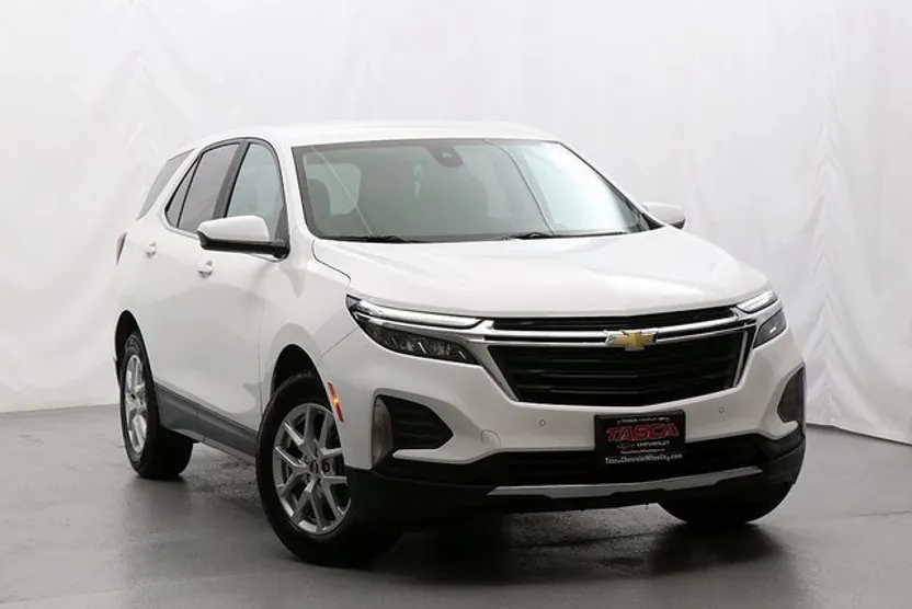 2022 Chevrolet Equinox LT photo 1