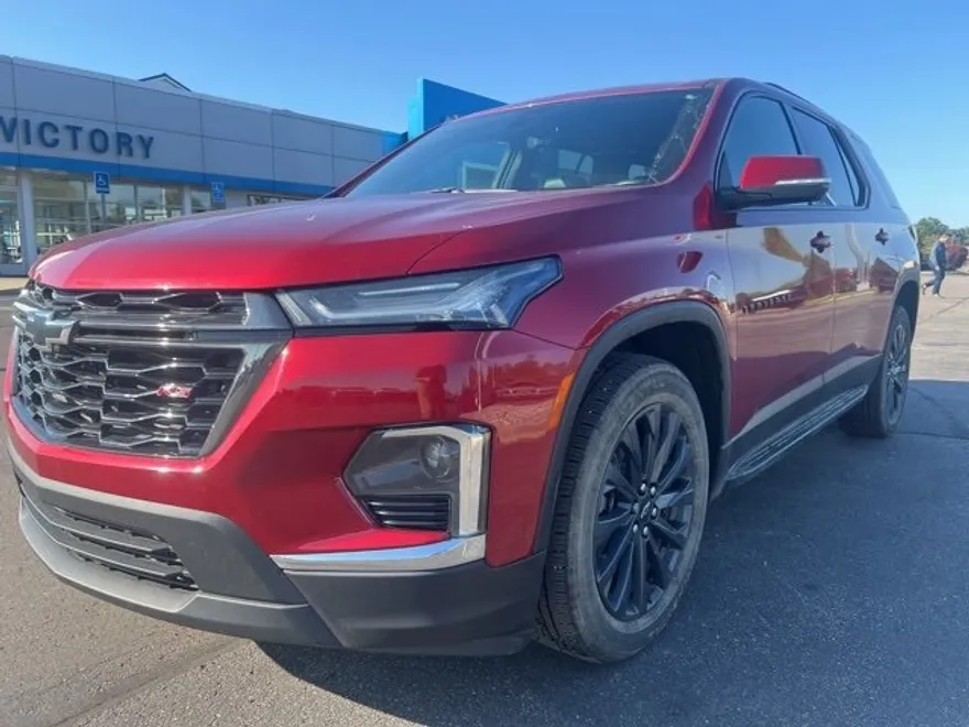 2022 Chevrolet Traverse RS photo 1