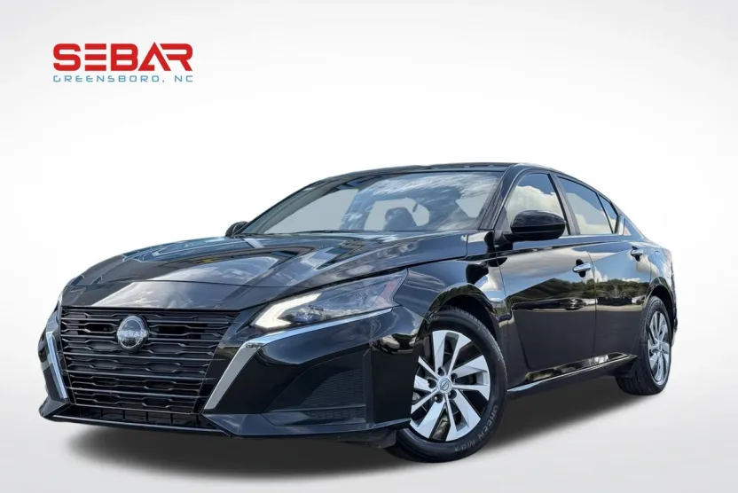 2023 Nissan Altima 2.5 S photo 1