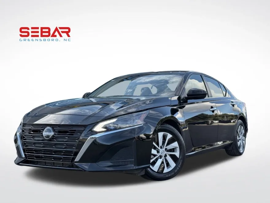 2023 Nissan Altima 2.5 S photo 1