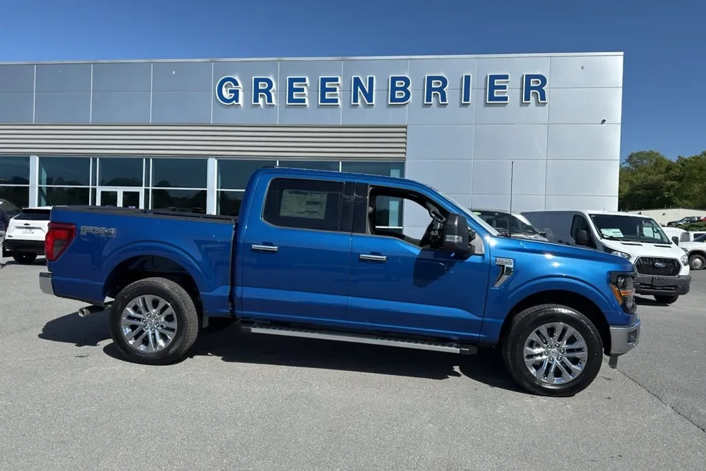 2025 Ford F-150 XLT photo 1