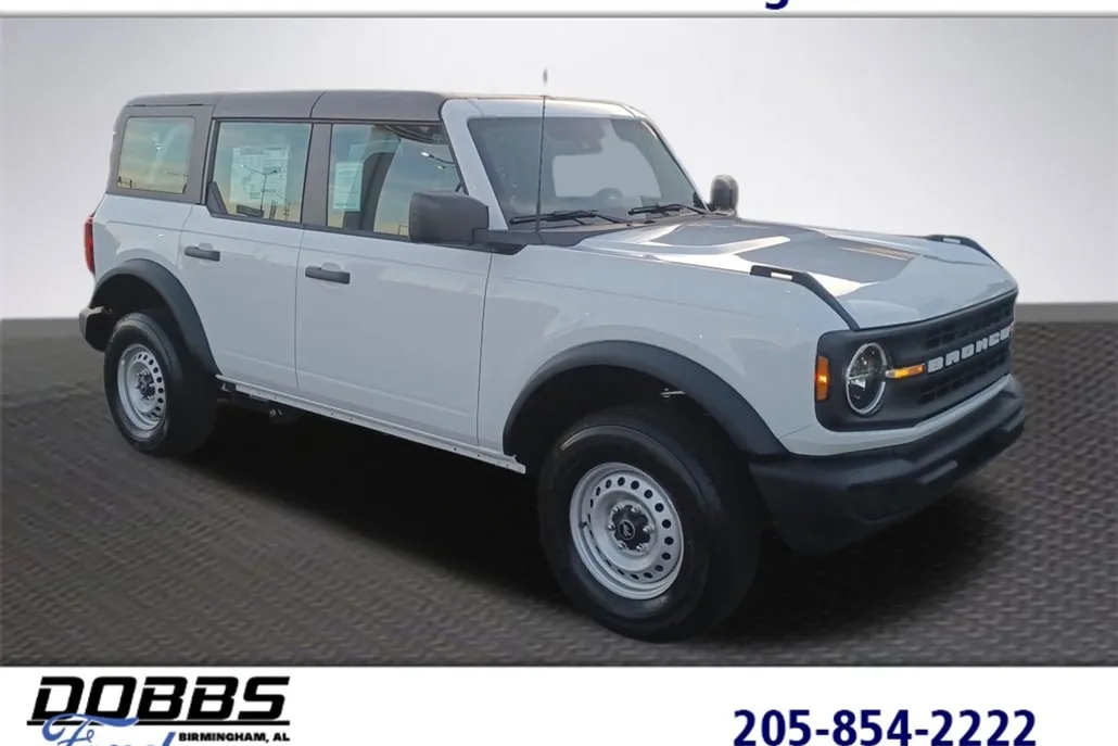2025 Ford Bronco Base photo 1