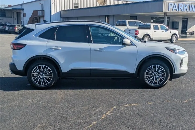 2025 Ford Escape Plug-In Hybrid Base photo 1
