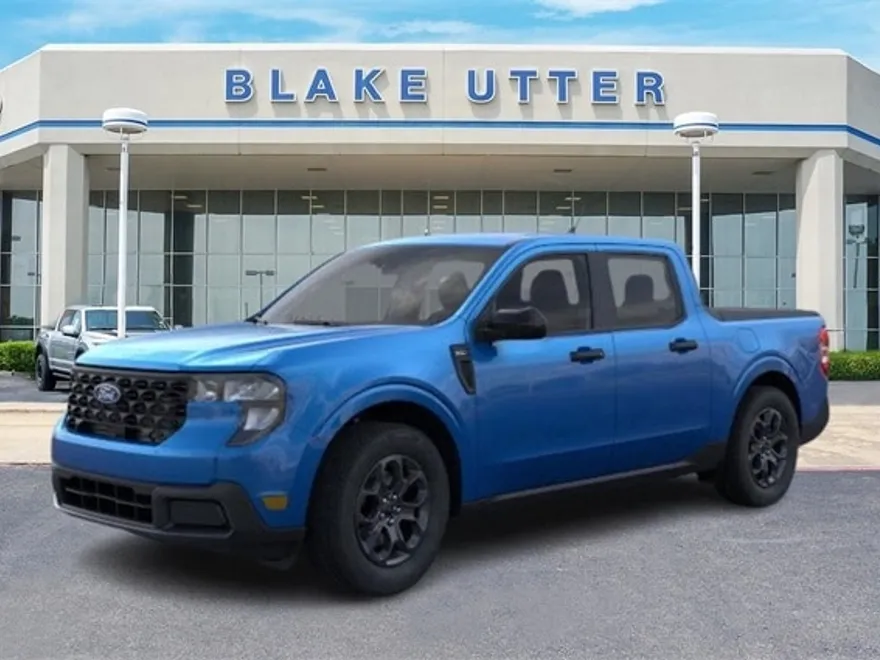 2025 Ford Maverick XLT photo 1