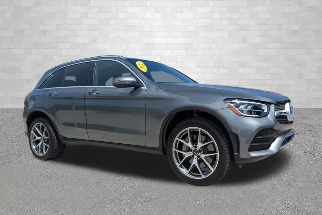 2022 Mercedes Benz GLC 300 photo 1