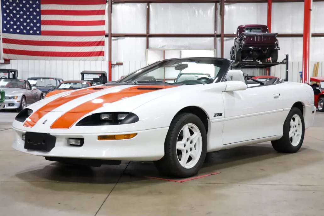 1997 Chevrolet Camaro Sport photo 1