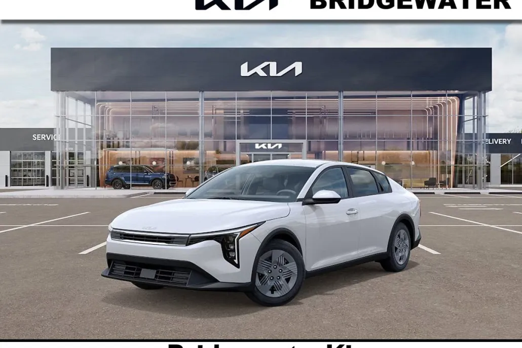 2025 Kia K4 LX photo 1