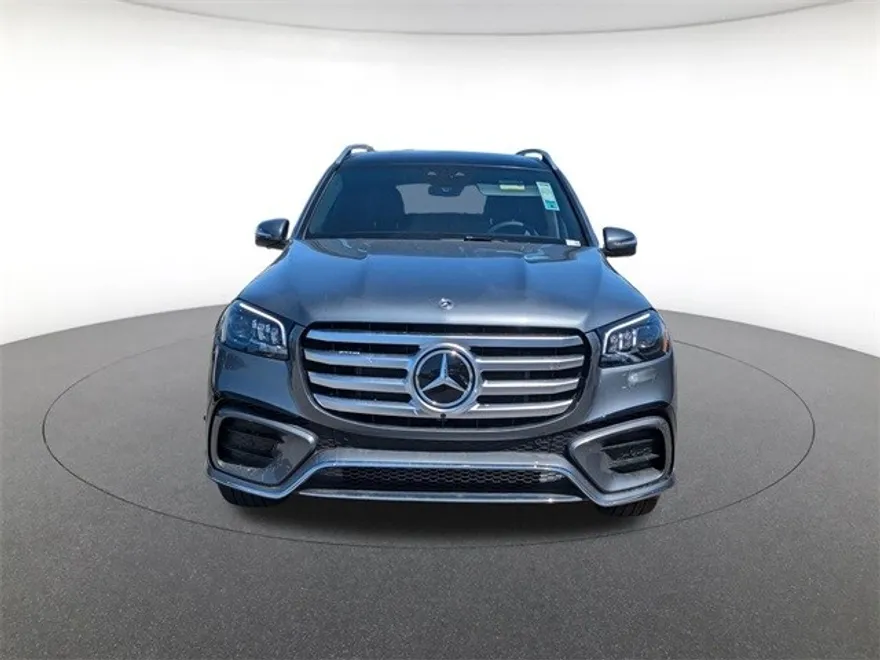 2025 Mercedes Benz GLS 450 4MATIC photo 1