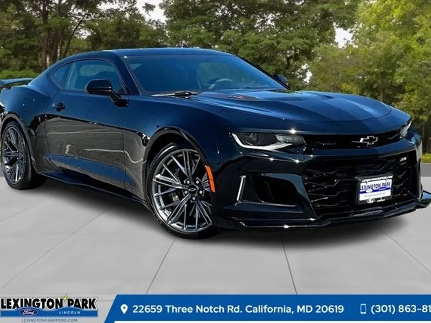 2023 Chevrolet Camaro ZL1 photo 1
