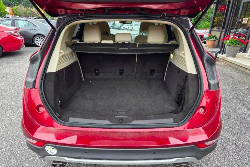 2015 Lincoln MKC Base photo 1