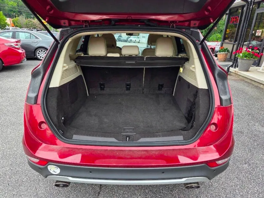 2015 Lincoln MKC Base photo 1