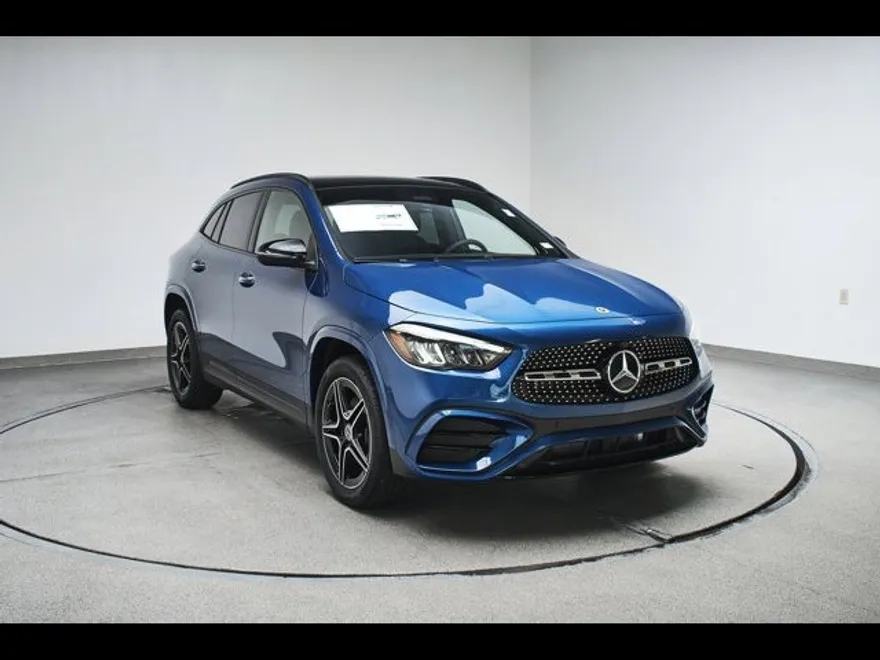 2024 Mercedes Benz GLA 250 photo 1