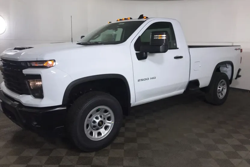 2026 Chevrolet Silverado 2500HD photo 1