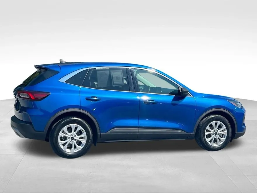 2023 Ford Escape Active photo 1