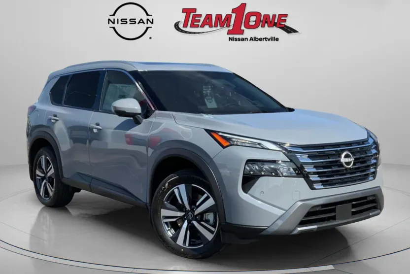 2025 Nissan Rogue SL photo 1