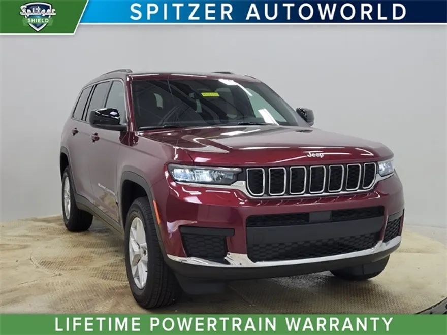 2025 Jeep Grand Cherokee Laredo X photo 1