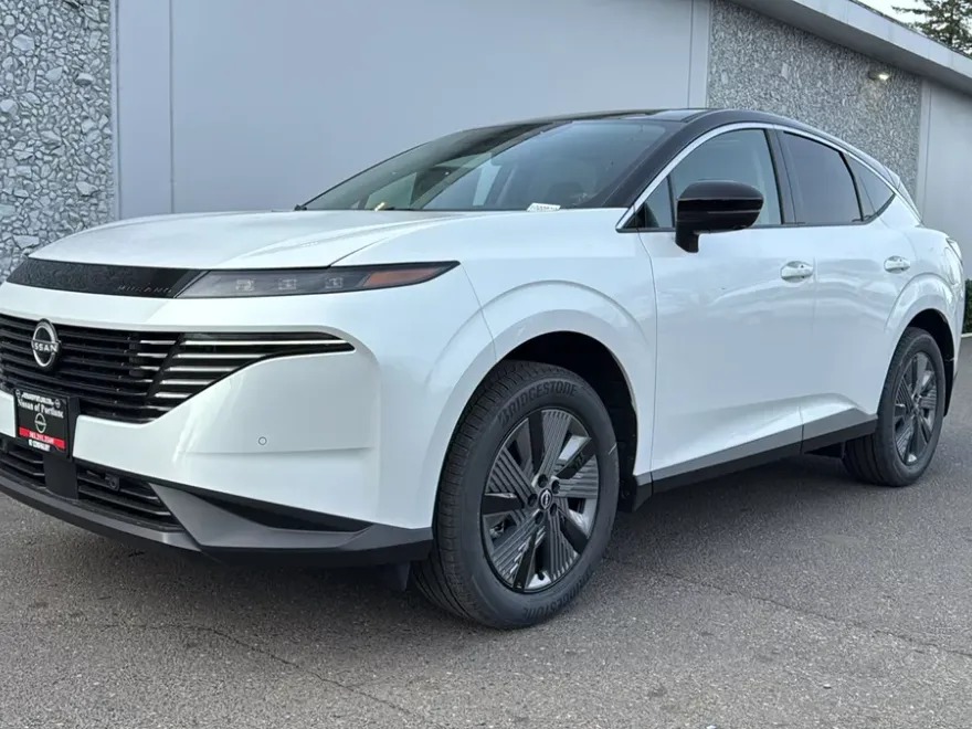 2025 Nissan Murano SL photo 1