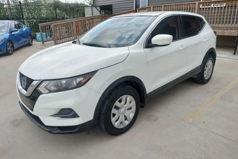 2020 Nissan Rogue Sport photo 1