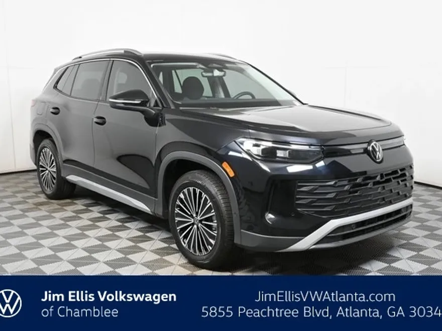 2025 Volkswagen Tiguan S photo 1