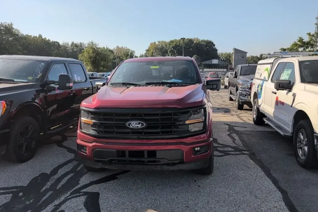 2024 Ford F-150 XLT photo 1