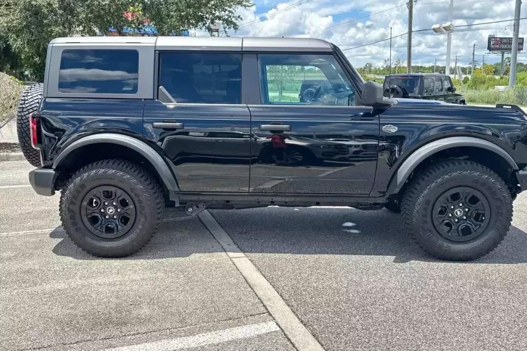 2024 Ford Bronco Wildtrak photo 1