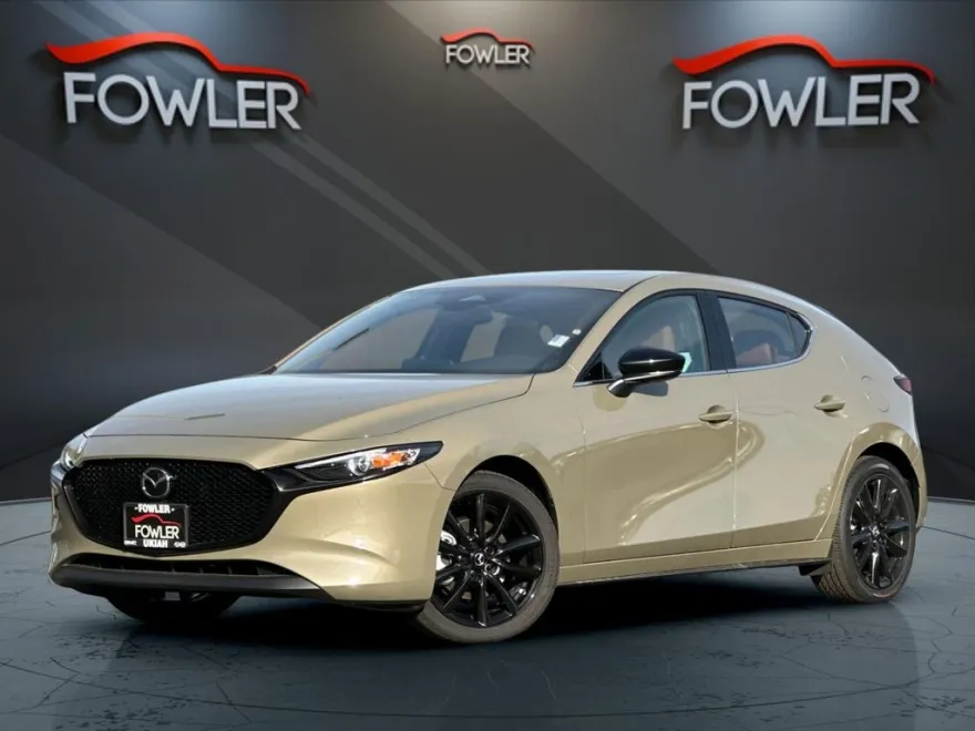 2024 Mazda Mazda3 Hatchback 2.5 Carbon Turbo photo 1