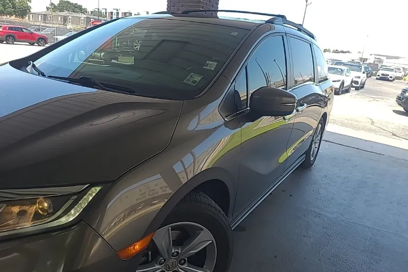 2019 Honda Odyssey EX-L photo 1