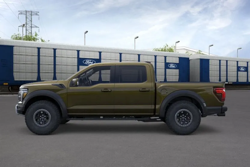 2025 Ford F-150 Raptor photo 1