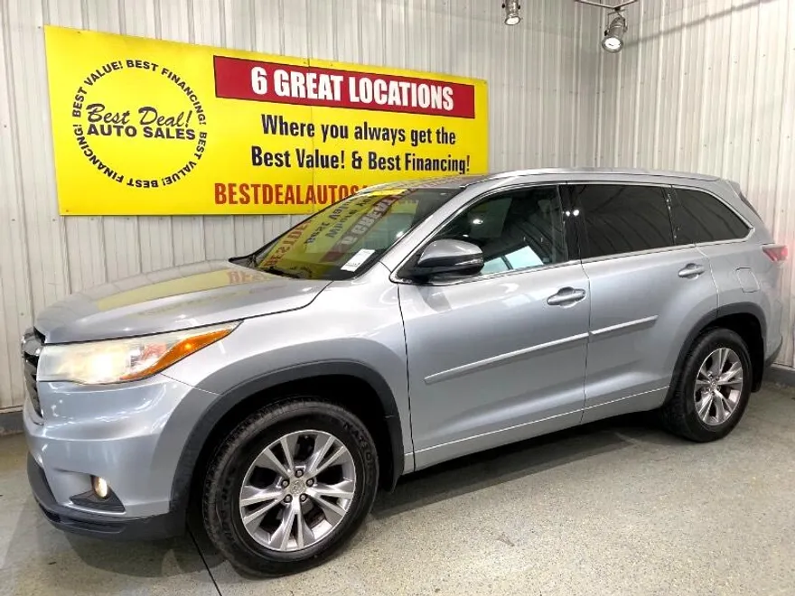 2015 Toyota Highlander XLE photo 1