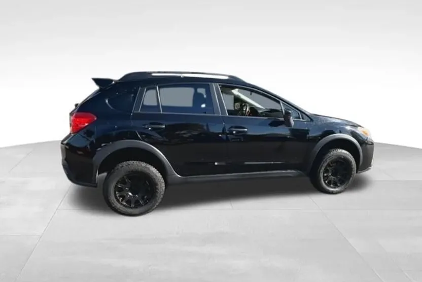 2017 Subaru Crosstrek 2.0i Premium photo 1