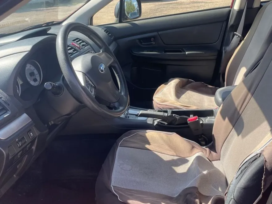 2014 Subaru Impreza 2.0i photo 1