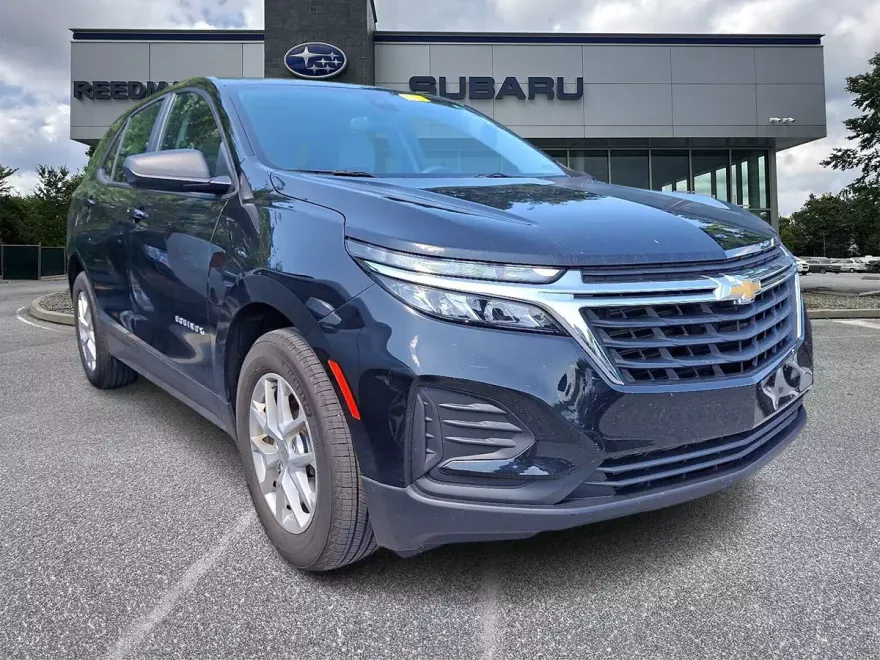 2024 Chevrolet Equinox LS photo 1