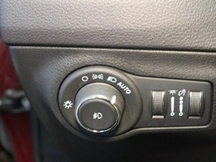 2021 Jeep Compass Limited photo 15