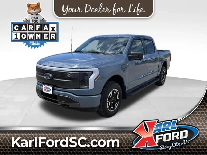2023 Ford F-150 Lightning XLT photo 1