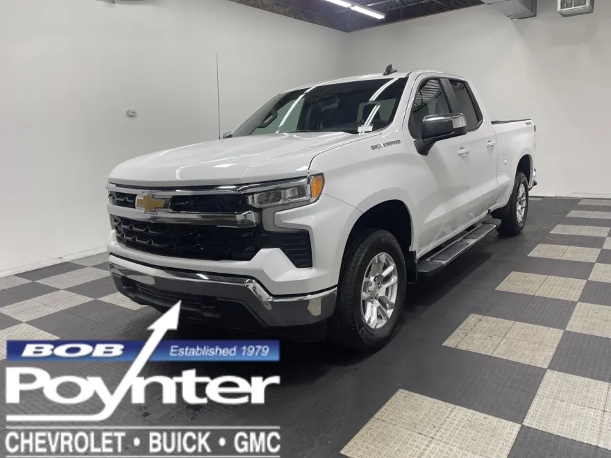 2026 Chevrolet Silverado 1500 LT photo 1
