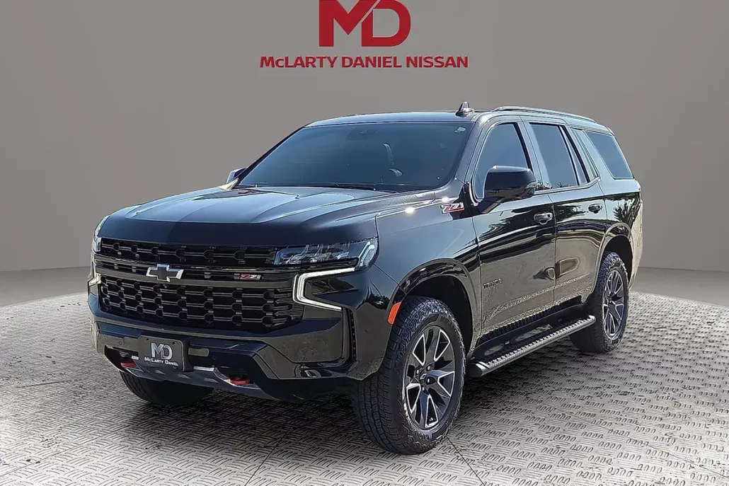 2023 Chevrolet Tahoe Z71 photo 1