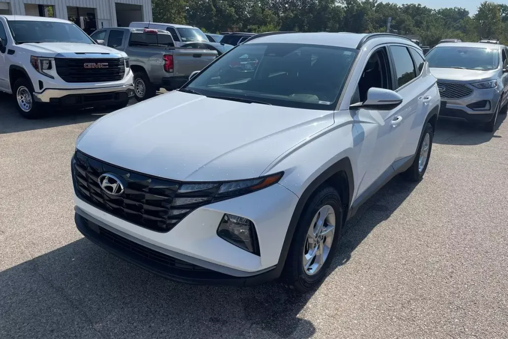2022 Hyundai Tucson SEL photo 1