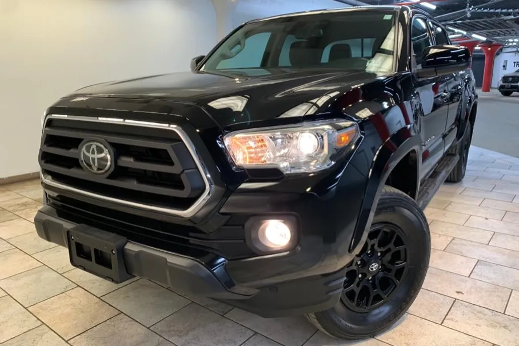 2021 Toyota Tacoma SR5 Double Cab V6 photo 1