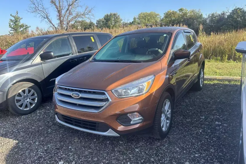 2017 Ford Escape SE photo 1