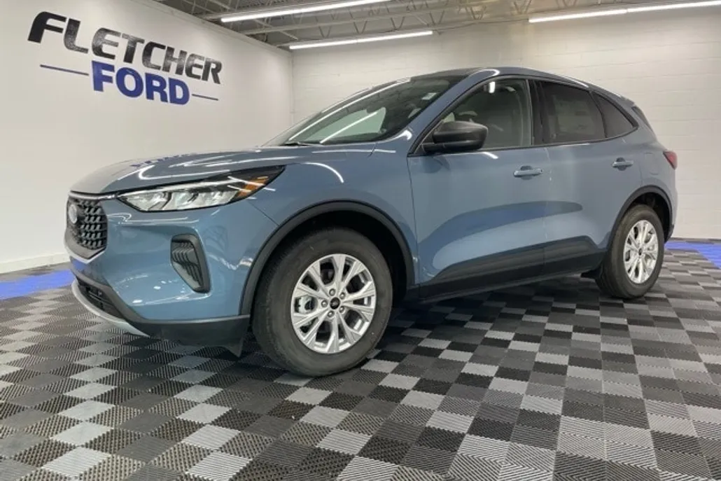 2025 Ford Escape Active photo 1