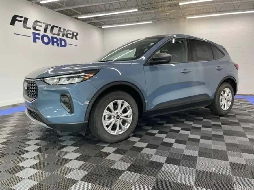 2025 Ford Escape Active photo 1