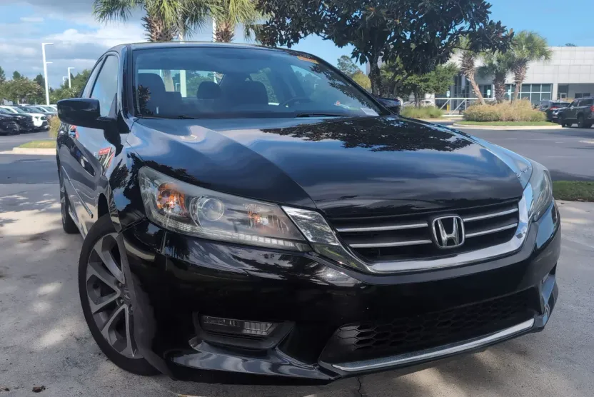 2015 Honda Accord Sport photo 1