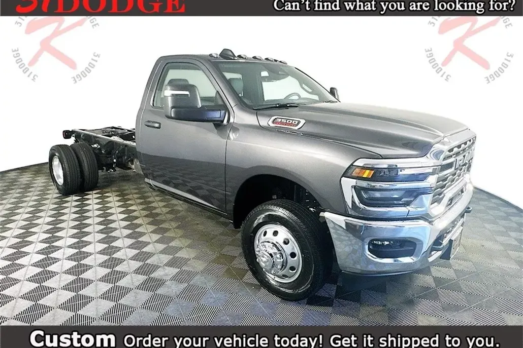 2025 Ram 3500 Tradesman photo 1