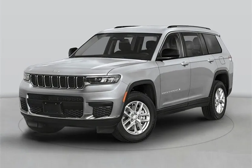 2023 Jeep Grand Cherokee Overland photo 1
