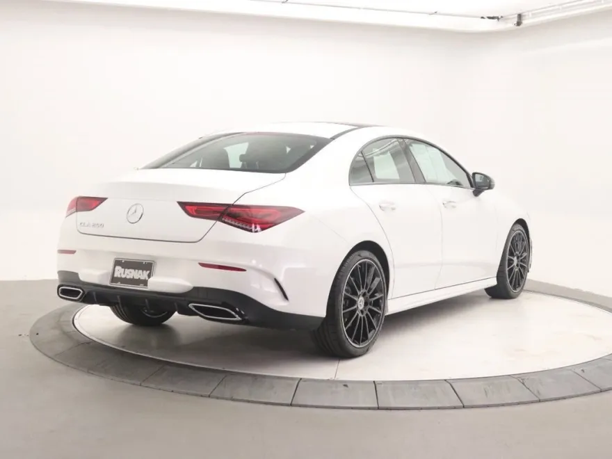 2023 Mercedes Benz CLA 250 photo 1